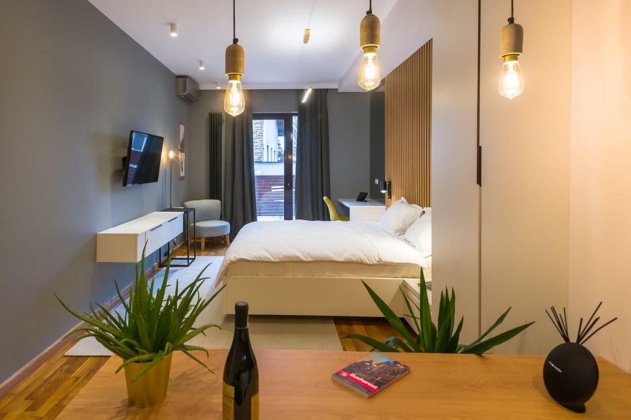 Urban Oasis Apartments With Parking Bucharest Exterior photo