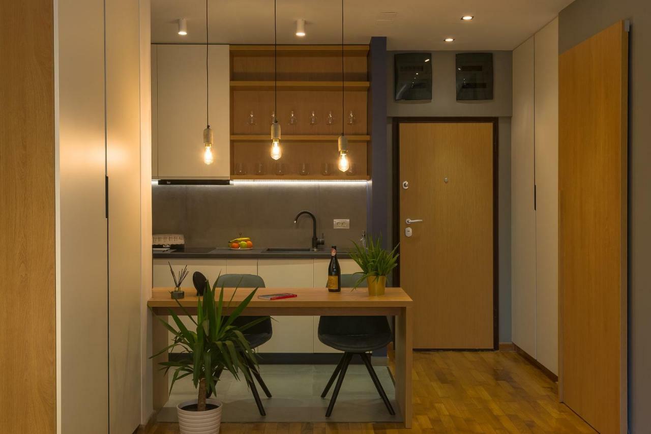 Urban Oasis Apartments With Parking Bucharest Exterior photo